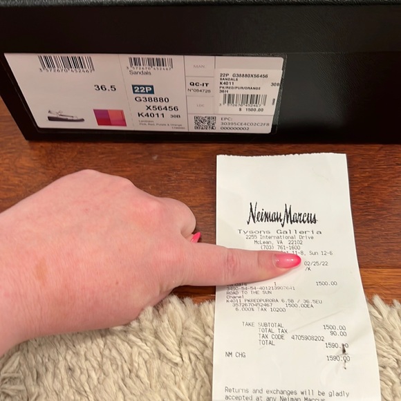 VERY RARE! Chanel Lambskin Sandal in Pink, Red, Purple, Orange (never worn) - Picture 8 of 8